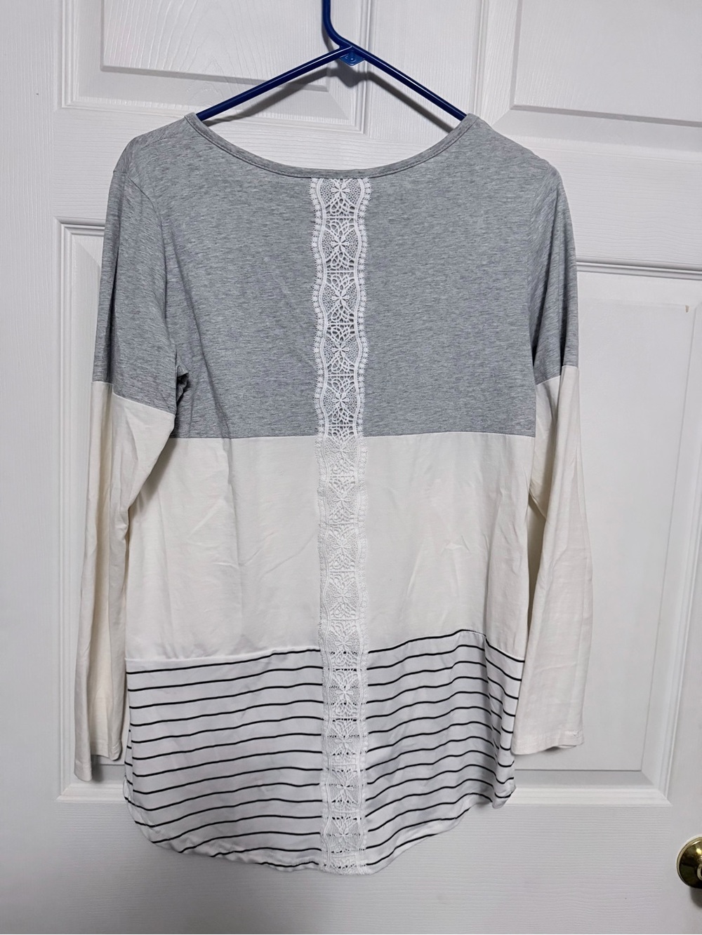 Amazon Grey and White Colorblock Long Sleeve Top with Striped Hem - Picture 3 of 3